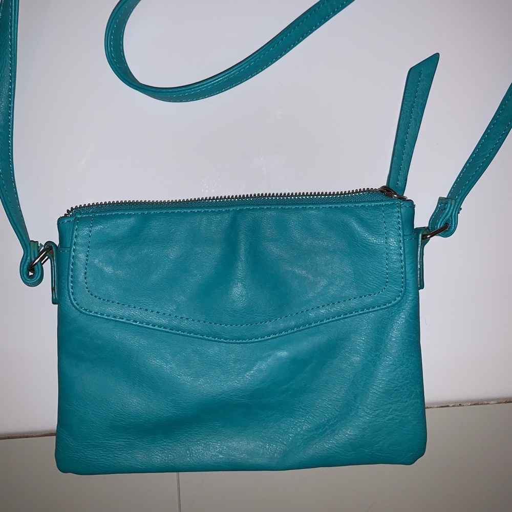 Faux leather blue crossbody bag
